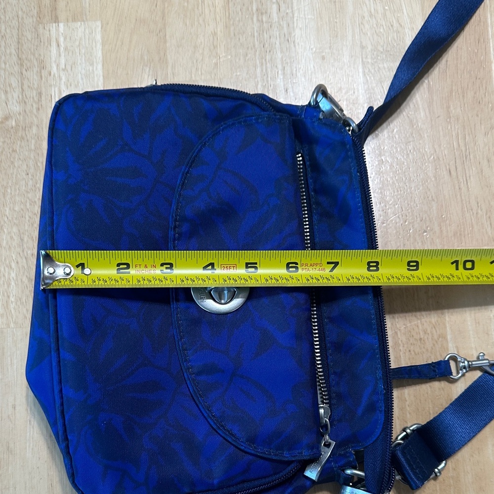 Baggallini Blue Floral Crossbody Bag - Picture 9 of 11
